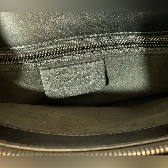 Salvatore Ferragamo shoulder bag - Picture 3 of 3